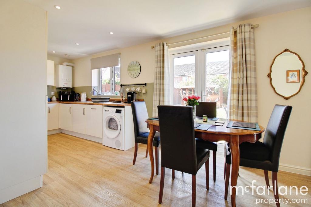Kitchen & Dining Room