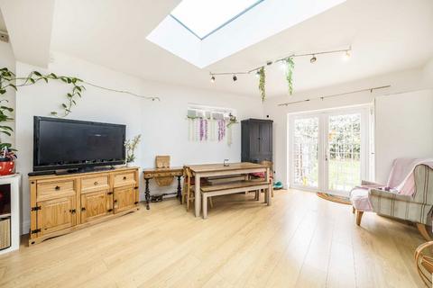 5 bedroom house for sale, Argyle Road, London W13
