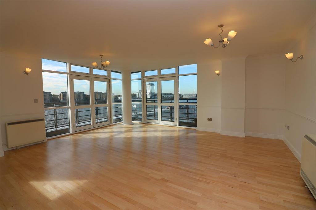 Langbourne Place.JPG