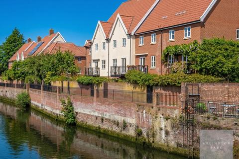 5 bedroom terraced house for sale, Dyers Yard, Norwich NR3