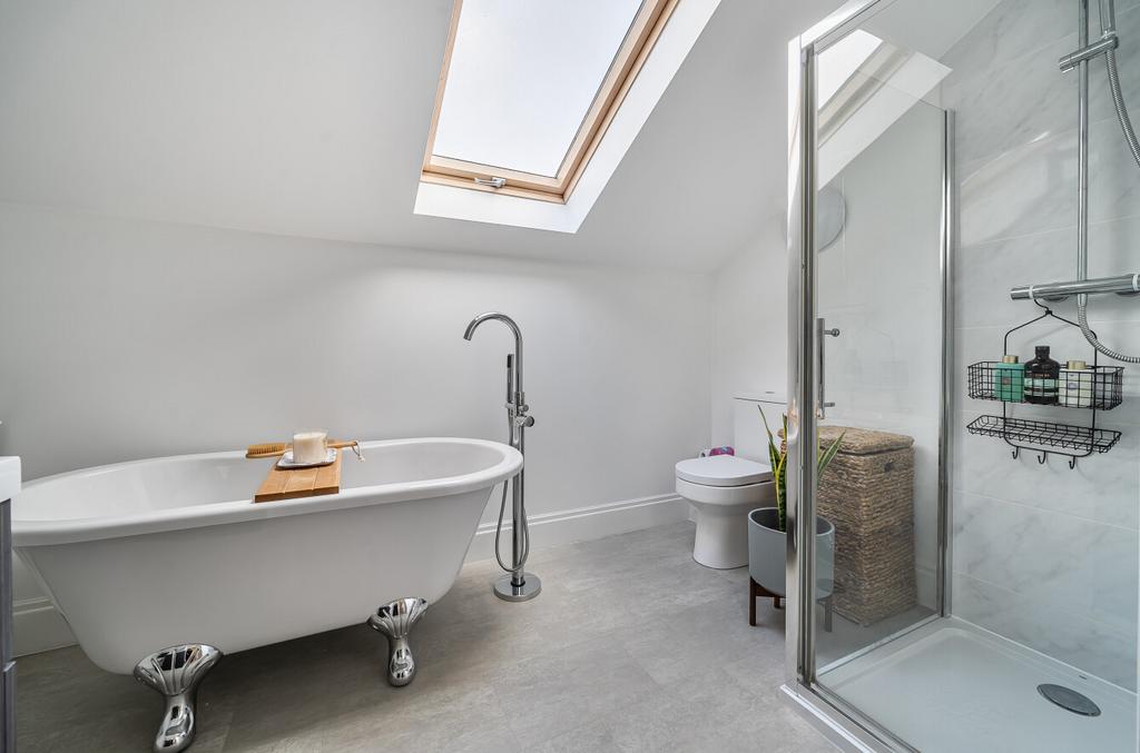 Ensuite