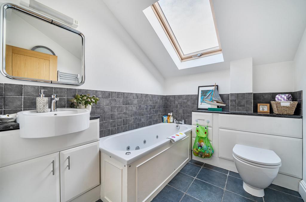 Main Bathroom