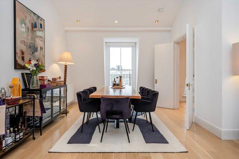 3 bedroom flat for sale, Cornwall Gardens, London SW7
