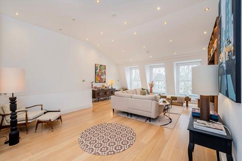 3 bedroom flat for sale, Cornwall Gardens, London SW7