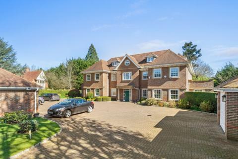 2 bedroom apartment for sale, Penn Road, Beaconsfield HP9