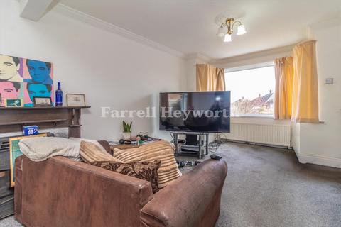 2 bedroom house for sale, Whalley Lane, Blackpool FY4