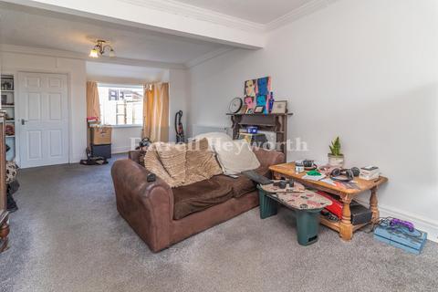 2 bedroom house for sale, Whalley Lane, Blackpool FY4