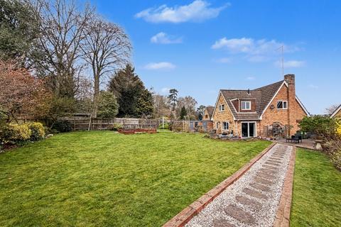 4 bedroom detached house for sale, 112 Carlton Road, Bilton, Rugby, CV22 7PE