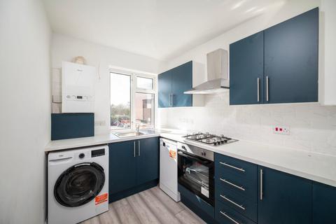 undefined, Great North Road, New Barnet EN5