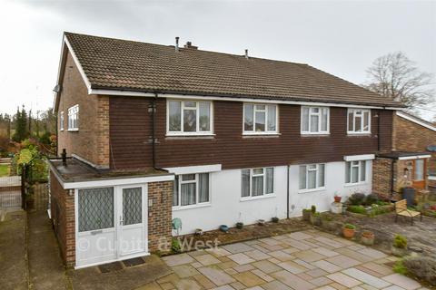 Castleton Close, Banstead SM7