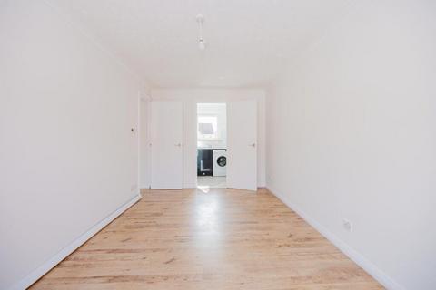 undefined, 0422L Loaning Road, Edinburgh, EH7 6JG