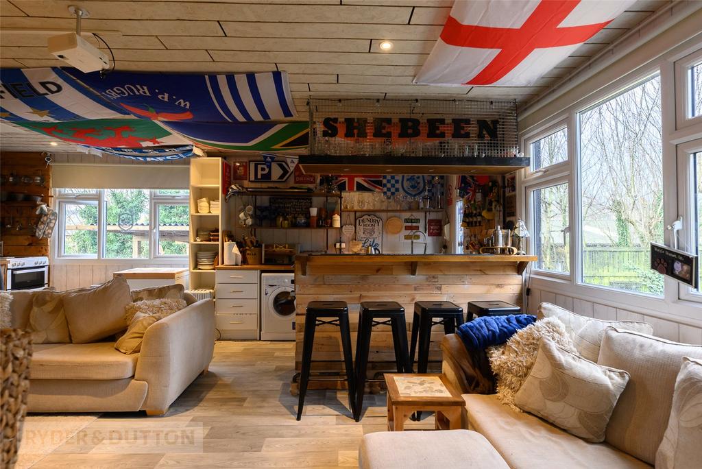 Entertainment Room