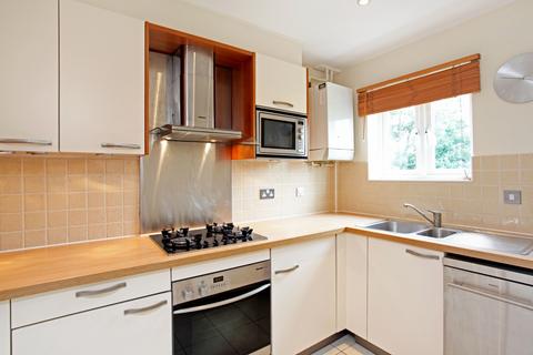 2 bedroom apartment to rent, Longbourn Windsor SL4