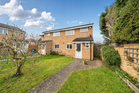 3 bedroom semi-detached house for sale, Lillibrooke Crescent, Maidenhead