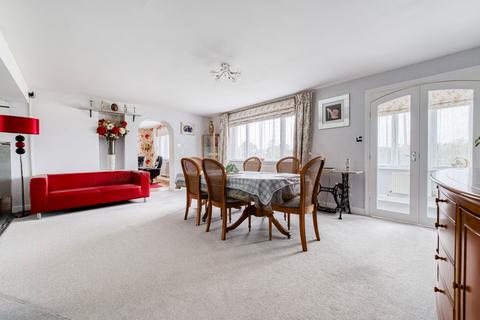 5 bedroom detached bungalow for sale, Attleborough Road, Deopham