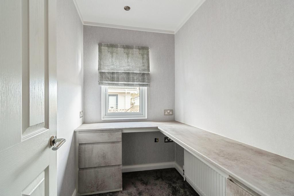 Pbox-IMG.jpg