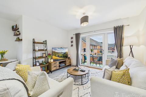 2 bedroom coach house for sale, CHURCHILL WAY, BORDON, GU35