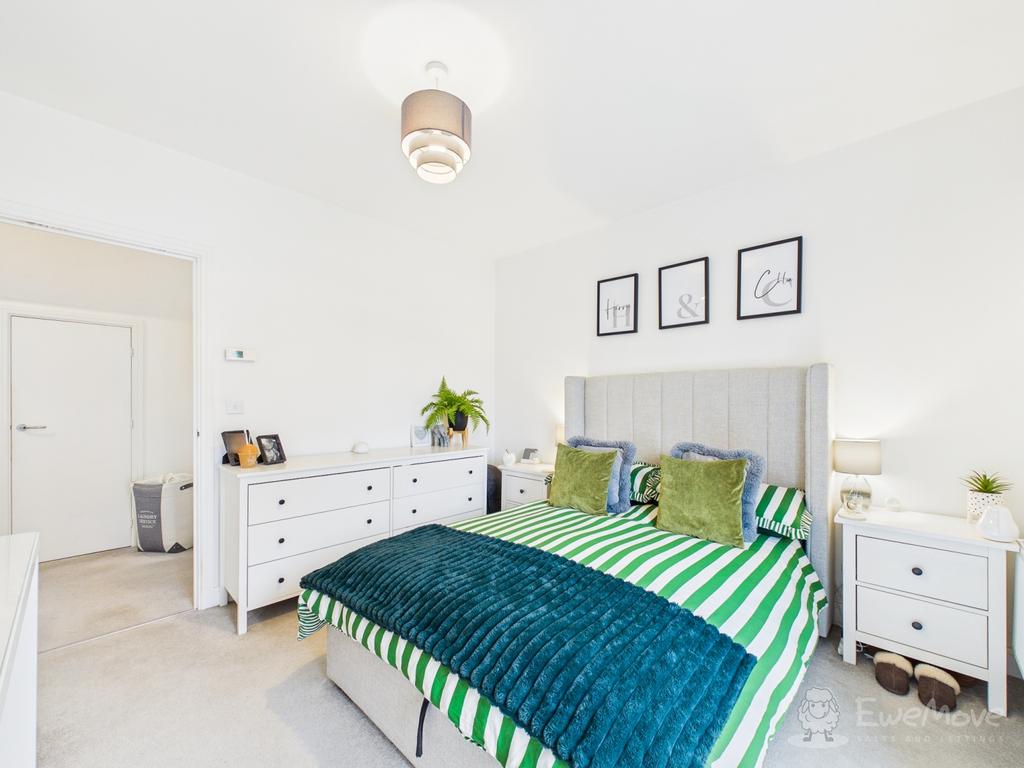 Principal Bedroom