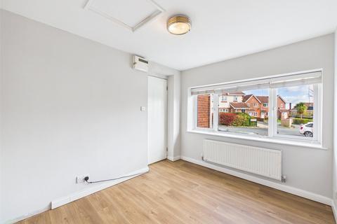 undefined, Cartwright Avenue, Worcester, Worcestershire, WR4