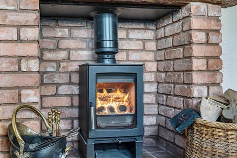 3 bedroom semi-detached house for sale, Glebe Drive, Stottesdon, Kidderminster
