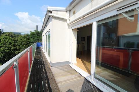 2 bedroom penthouse for sale, CONCORD STREET, LEEDS, LS2
