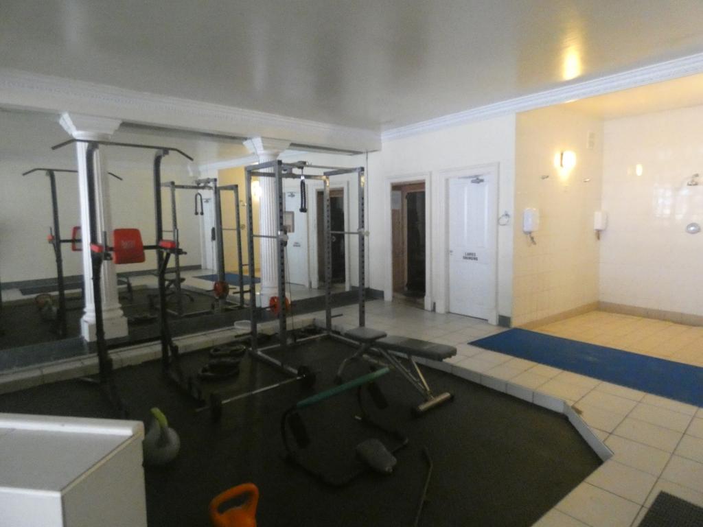 Gym 1