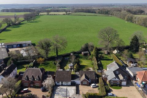 undefined, Wycombe Road, Prestwood, Great Missenden