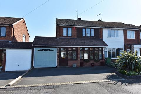 3 bedroom semi-detached house for sale, Beverley Drive, Kingswinford DY6