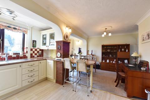 3 bedroom semi-detached house for sale, Beverley Drive, Kingswinford DY6