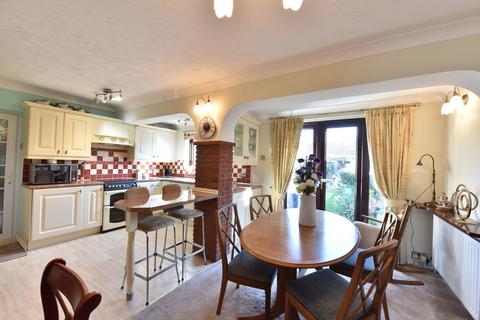 3 bedroom semi-detached house for sale, Beverley Drive, Kingswinford DY6