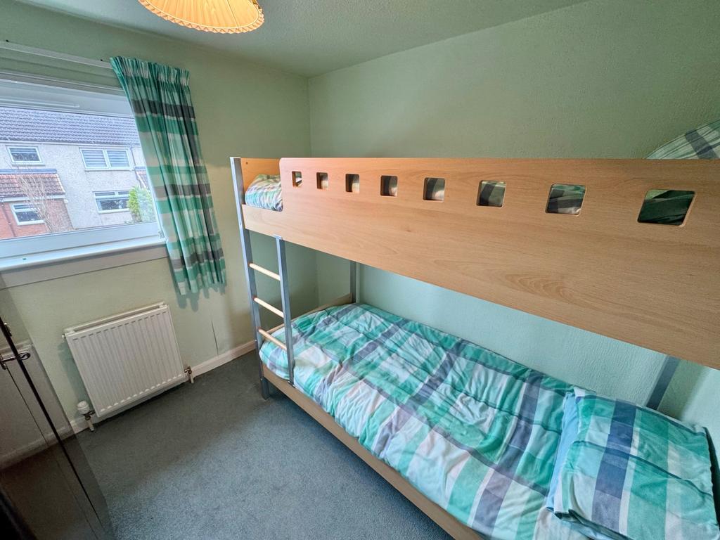 Loadingbank Court, Kilbirnie bed three