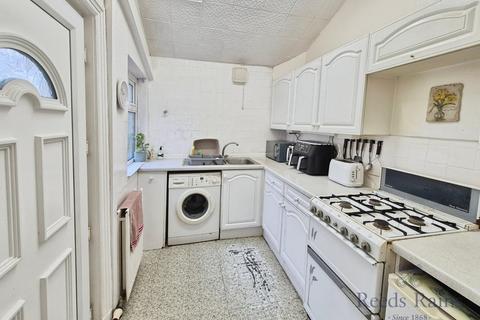 3 bedroom end of terrace house for sale, Woodbine Road, Lancashire BB12