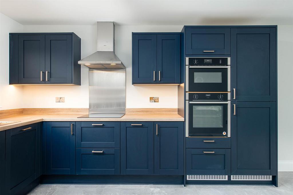 Plot 11 Kitchen 3.jpg