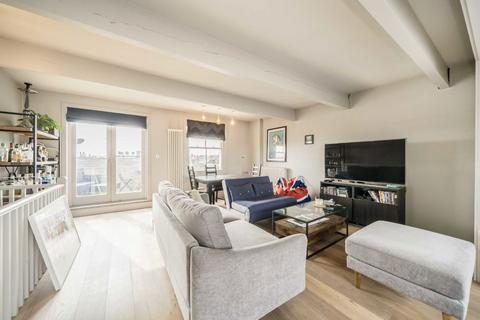 2 bedroom flat for sale, St. Michaels Gardens, London W10