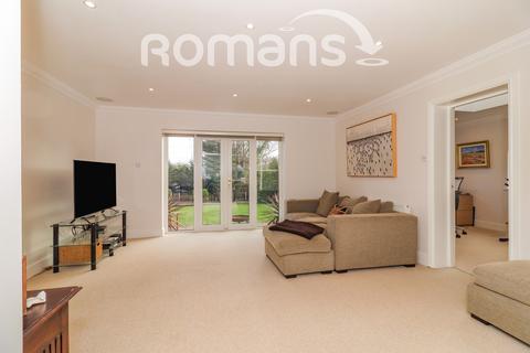 undefined, South Park Crescent, Gerrards Cross, SL9
