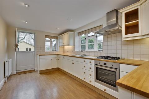 3 bedroom detached house to rent, Snowdenham Lane, Bramley, Guildford, Surrey, GU5