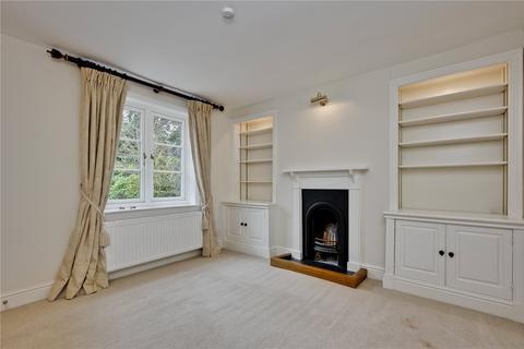 3 bedroom detached house to rent, Snowdenham Lane, Bramley, Guildford, Surrey, GU5