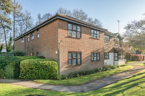 1 bedroom apartment for sale, Eastwick Park Avenue