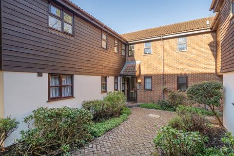1 bedroom apartment for sale, Eastwick Park Avenue