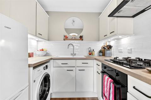 2 bedroom apartment for sale, Warren Down, Bracknell, Berkshire, RG42