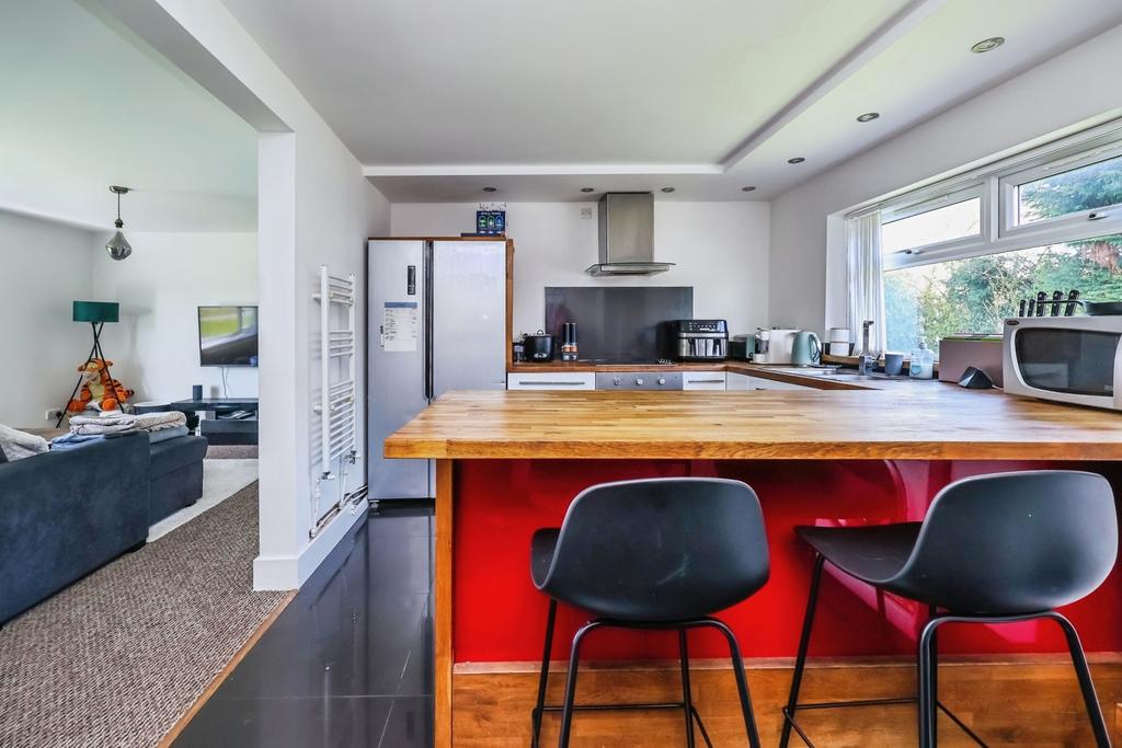 Fitted Kitchen