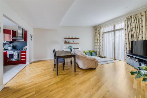 2 bedroom apartment to rent, Five Mile Drive, Oxford