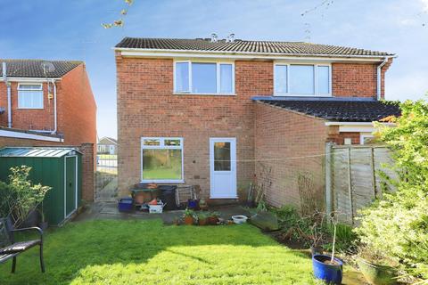 3 bedroom semi-detached house for sale, Shackleton Drive, West Midlands WV6