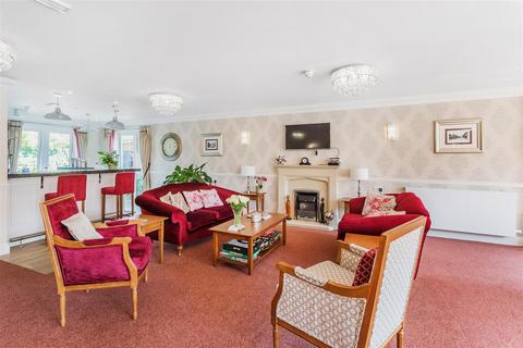 2 bedroom retirement property for sale, KINGSTON AVENUE, LEATHERHEAD, KT22