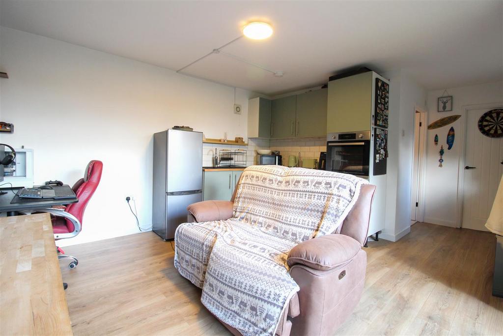 Kitchen/Living Room