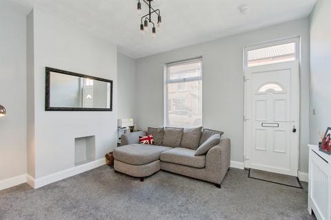 3 bedroom terraced house for sale, Smawthorne Avenue, CASTLEFORD