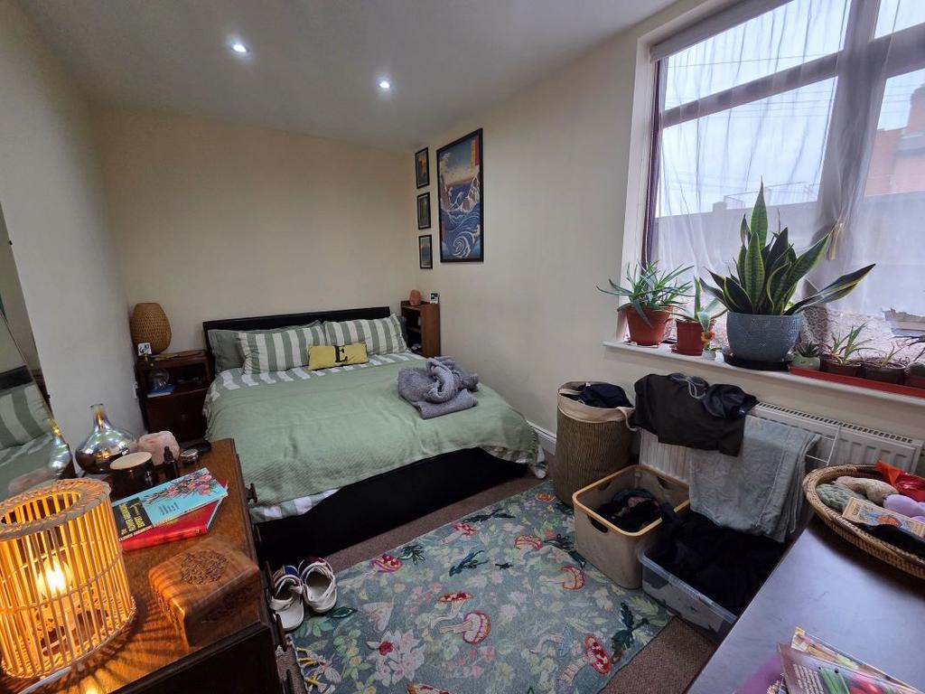 Flat 2