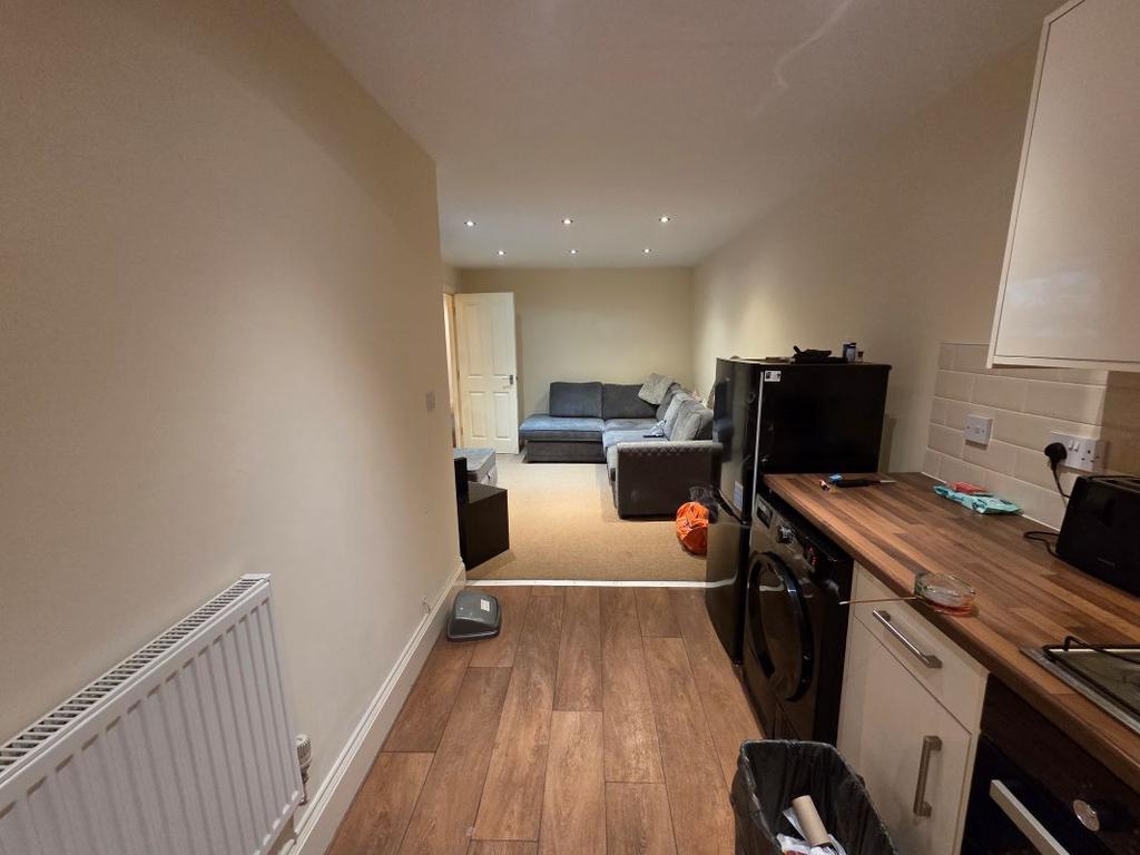 Flat 3