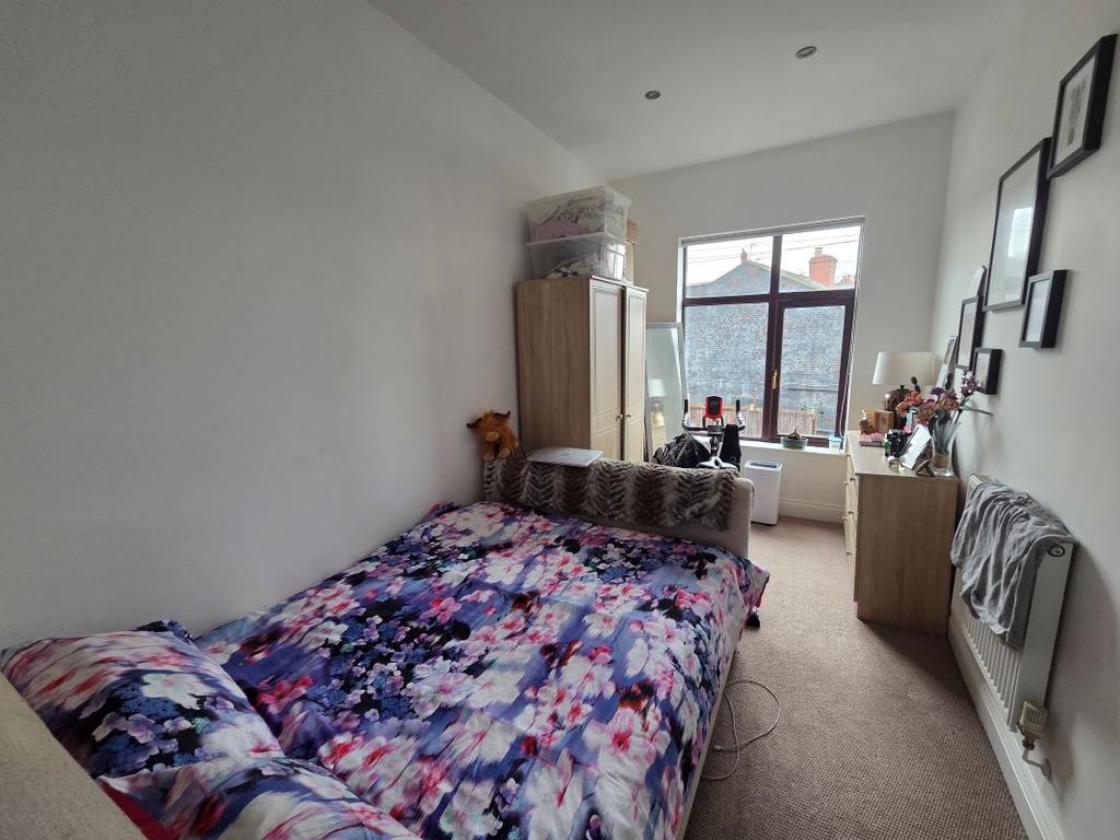 Flat 4