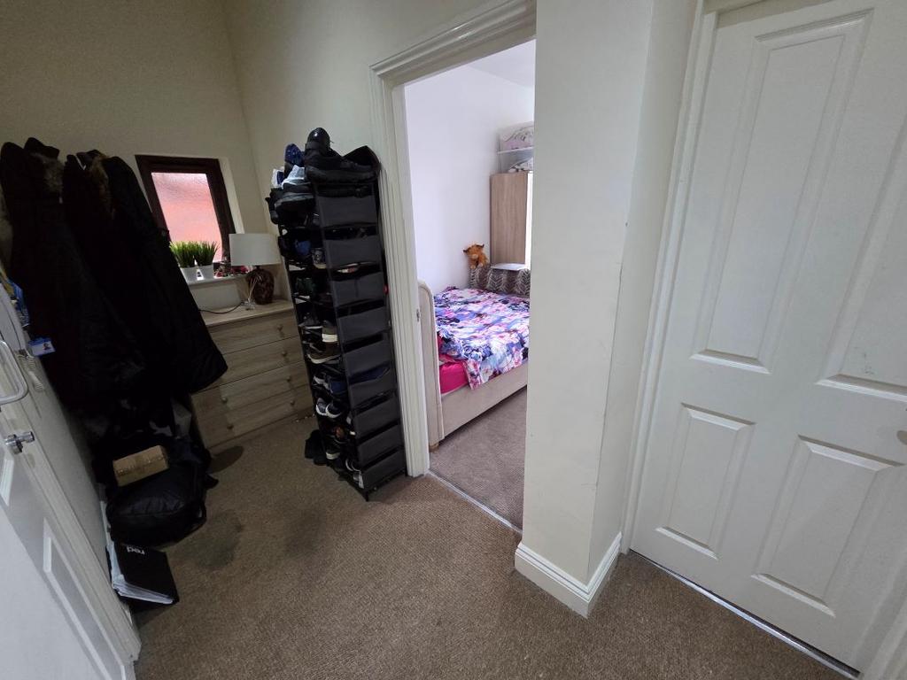 Flat 4